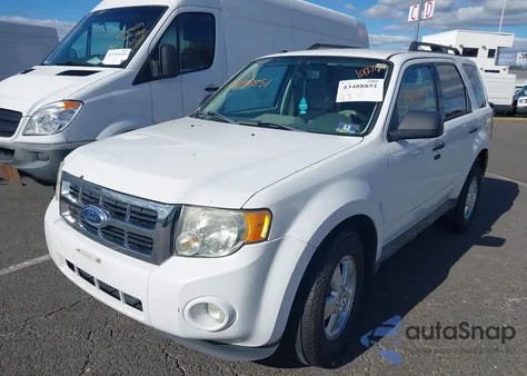 2012 Ford Escape Xlt z USA, uszkodzony, nr VIN 1FMCU9D73CKA78953